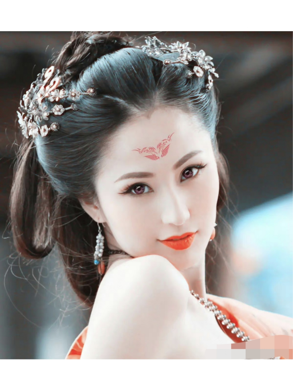 蓝欣妍[心]性感妩媚  皮肤白皙  曲线优美[鲜花][鲜花][鲜花]