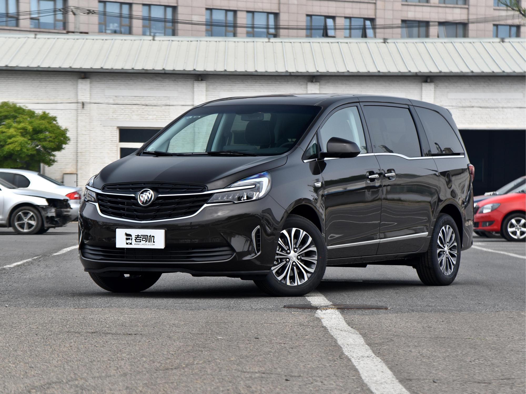 2万台,又舒服更省油的7座mpv,实拍别克gl8