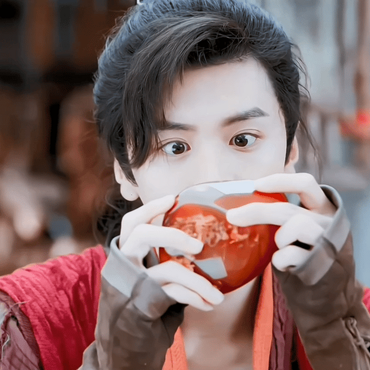 陈哲远# #绝代双骄#  2020年1月 你第一次出现在我视野中,是小鱼儿