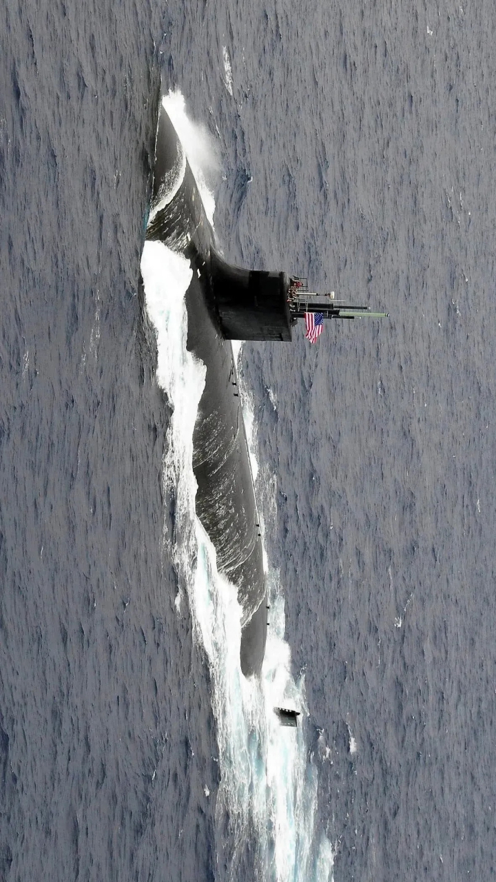 美国海军的三头大黑鱼～压迫感都是比较强的～ 图源水印侵删