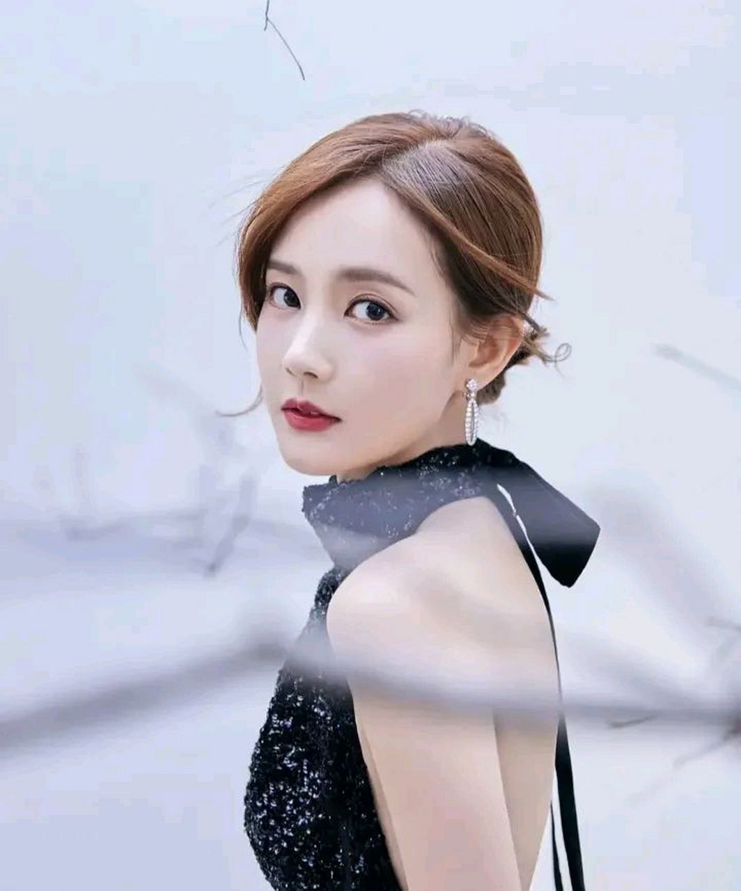 在《狂飙icon》中最美的女星李一桐icon,出生于1990.9.6.