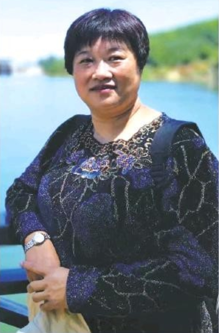 杨亚萍:教育的领袖,学生的名师