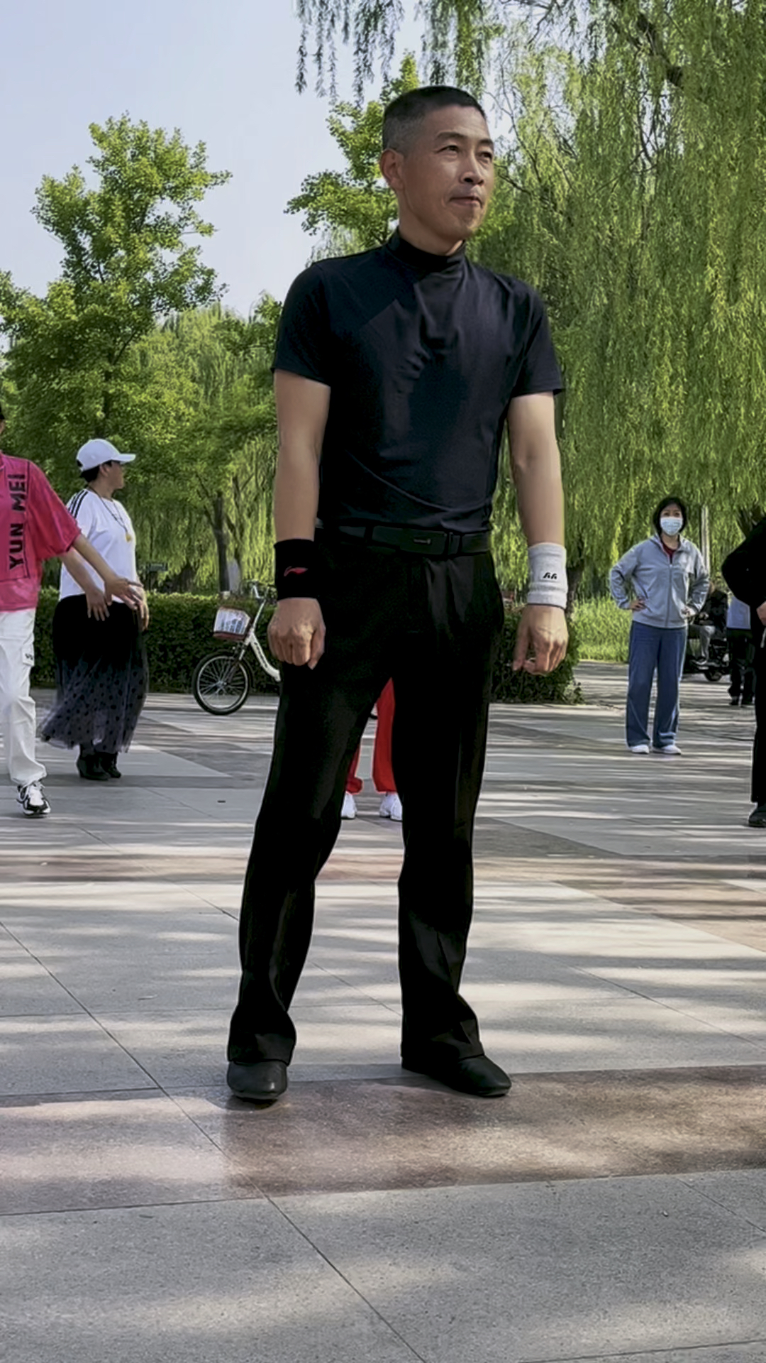 晨风大叔广场舞