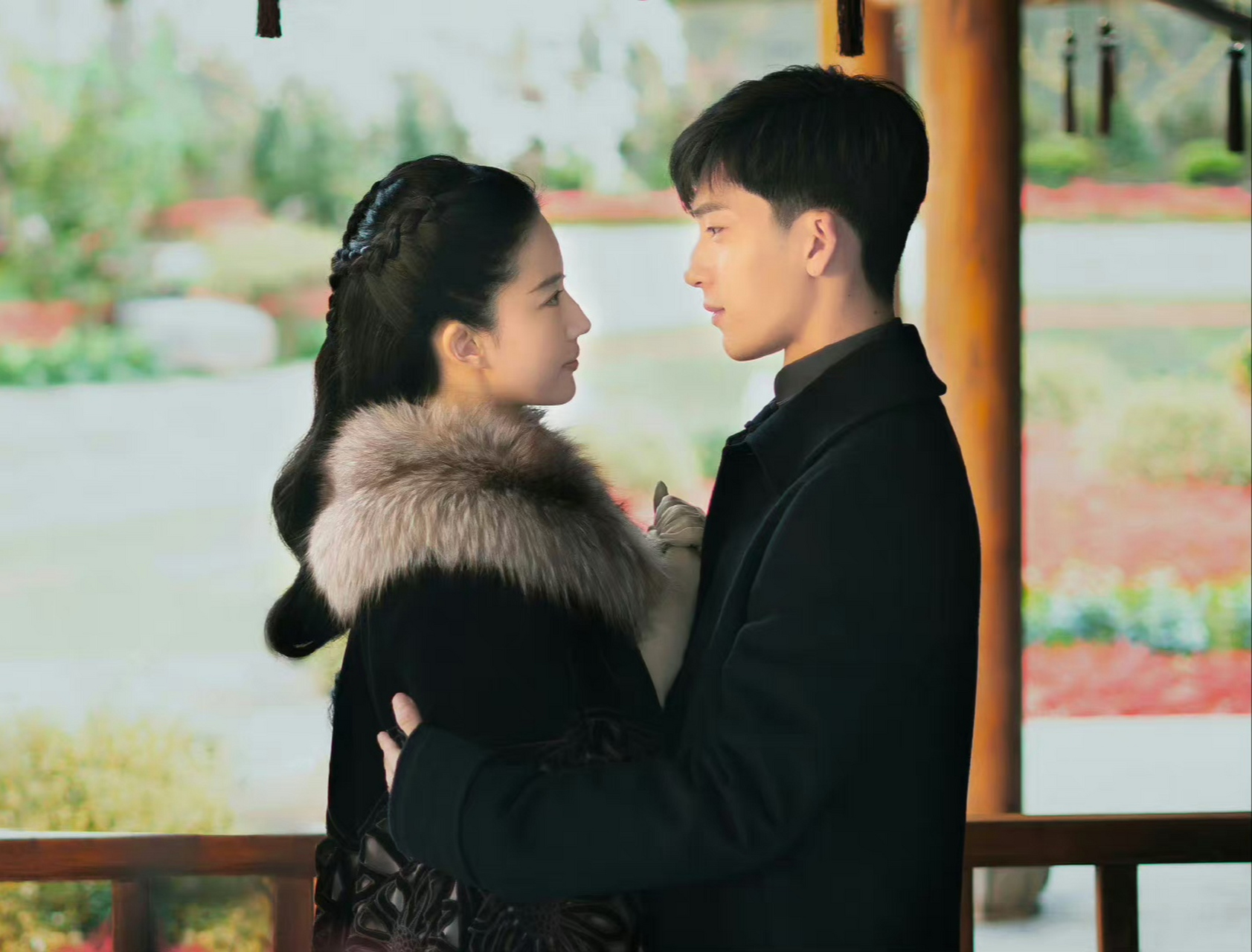 井柏然刘亦菲新剧即将播出,等了5年了的《一曲三笙》好想看啊!