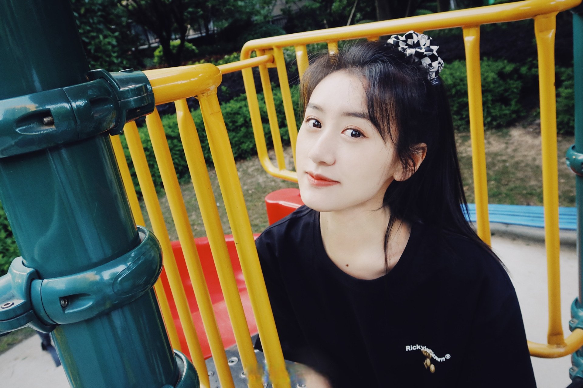 袁冰妍美图欣赏:那时的她还是个青春美少女,马尾造型美爆了!