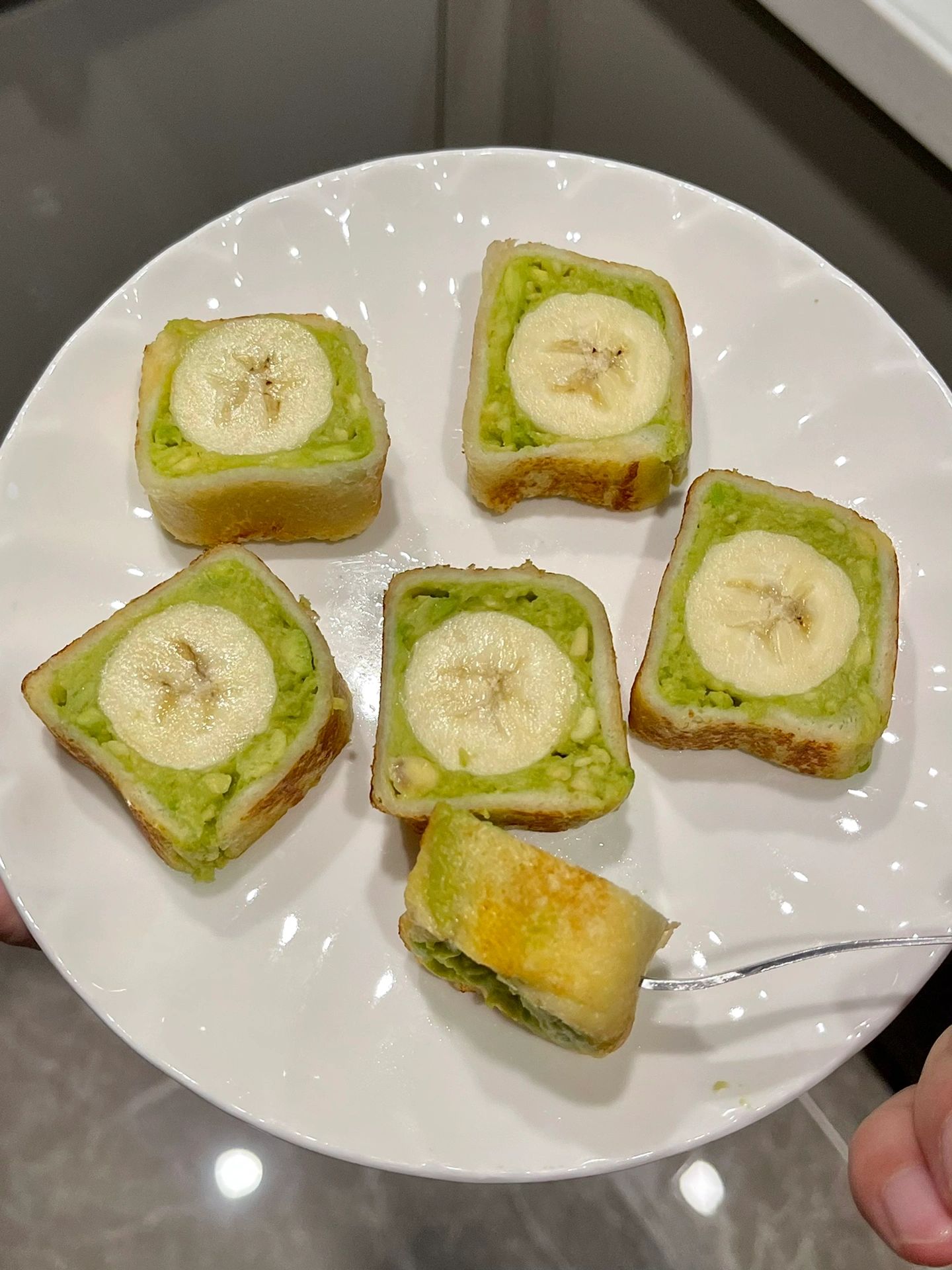 ||牛油果香蕉吐司 外皮酥脆水果香甜软糯真的好吃