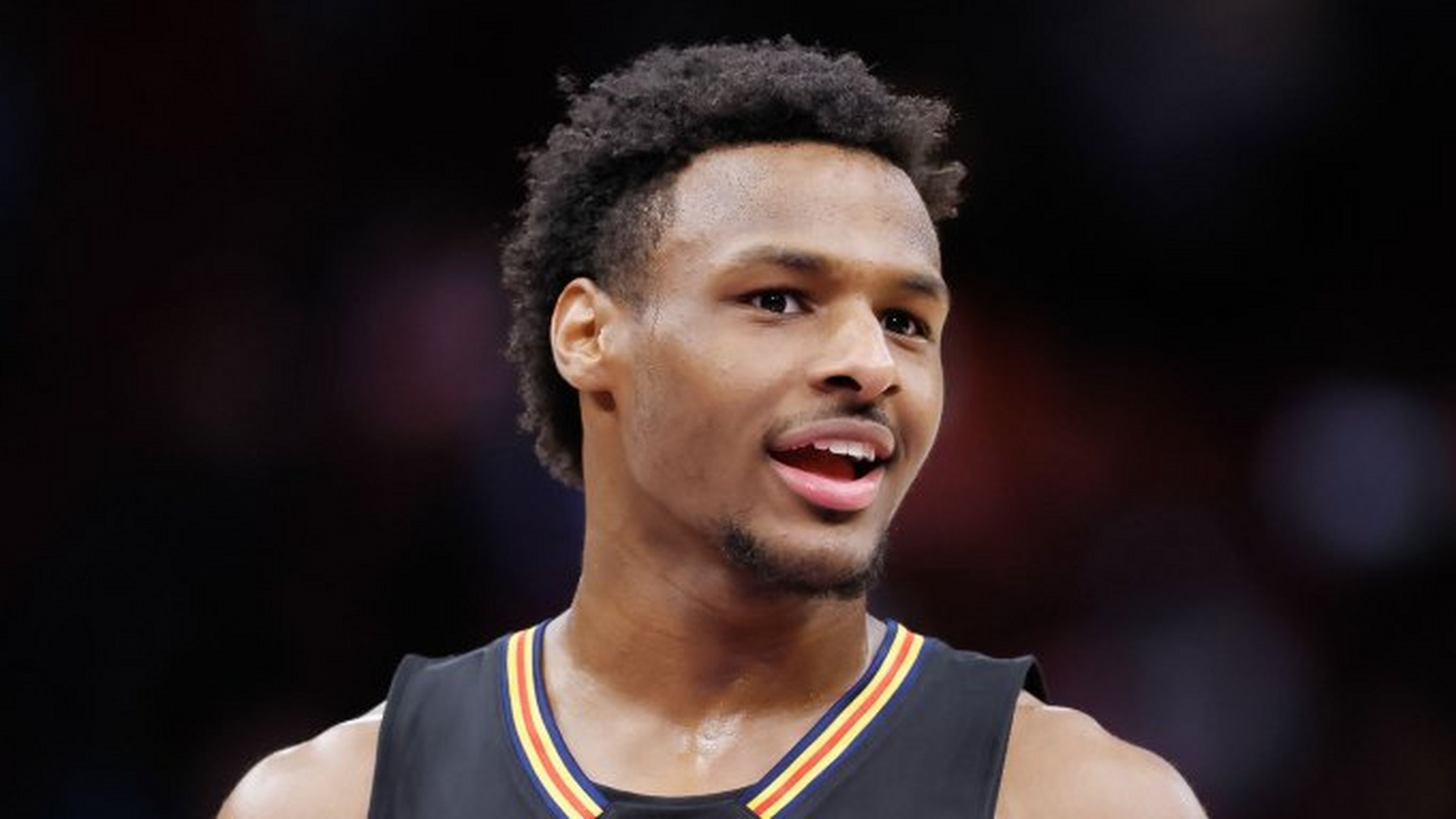 勒布朗詹姆斯(阿詹)的儿子布朗尼詹姆斯(小阿詹)已承诺在南加州大学打