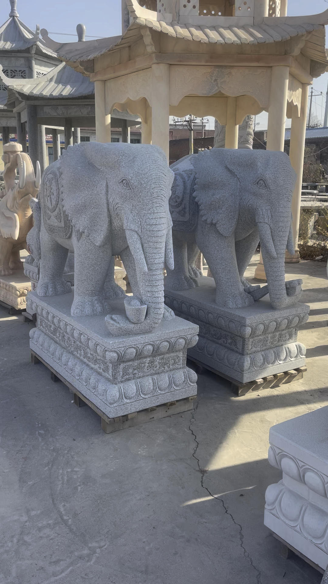 石雕大象,花岗岩石雕大象,酒店会所摆放石雕大象-度小视