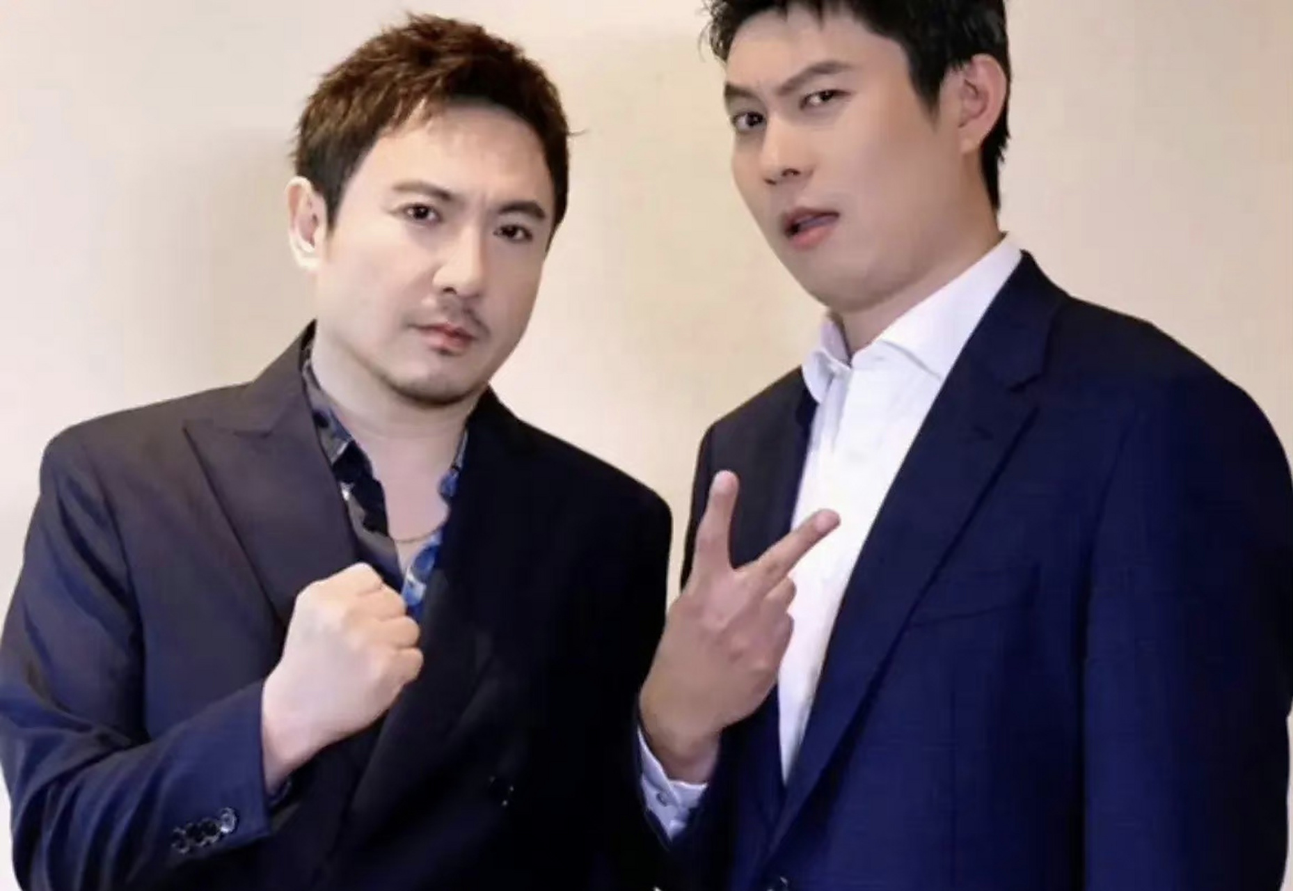 17年前的沈腾和艾伦,当年的校草,现在的笑草91大差不差,都是草91