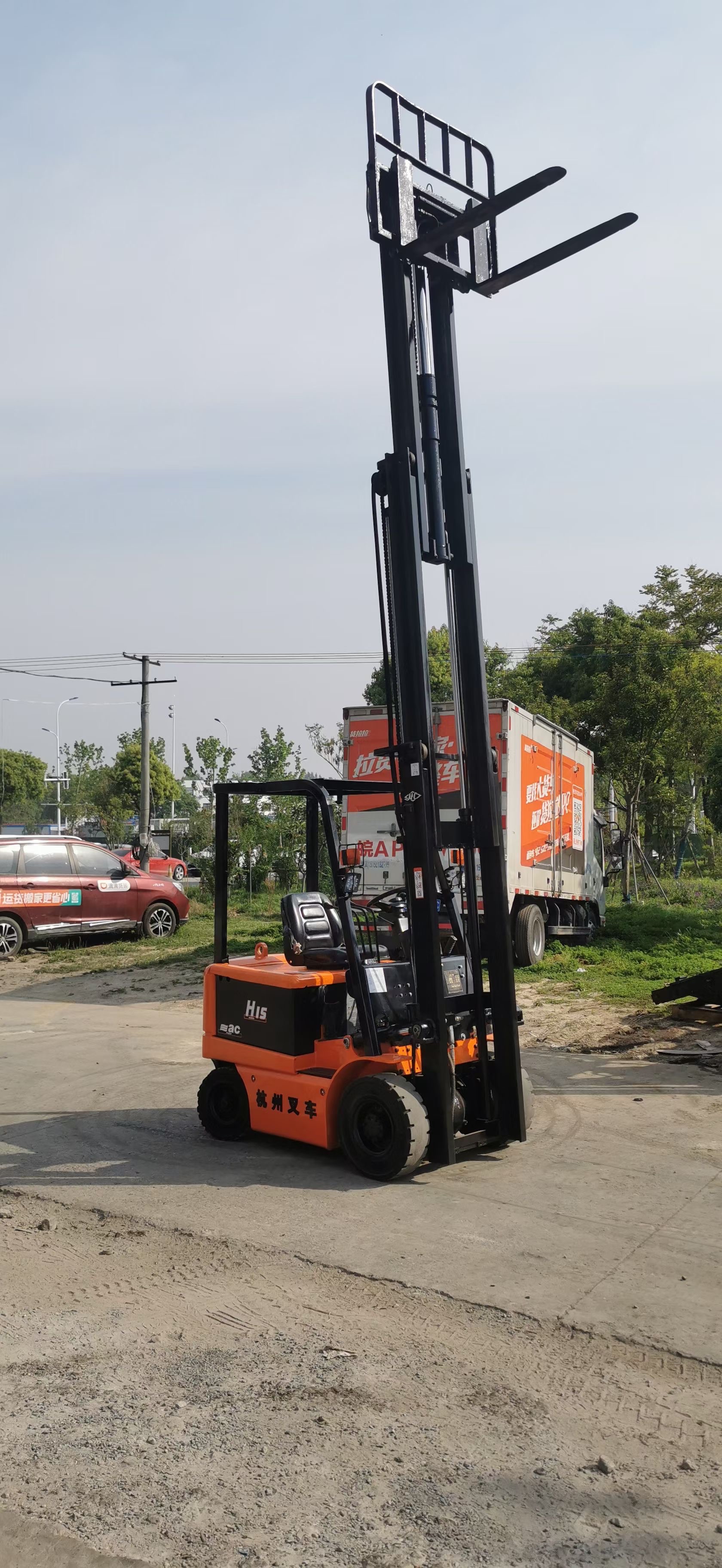 仓库小叉车电动环保电瓶叉车合力二手叉车