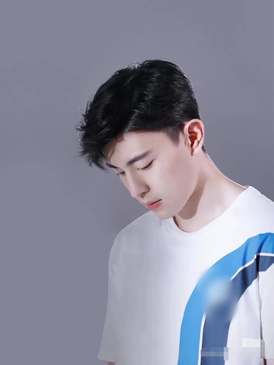 邓伦上海工作室注销# 网友们纷纷表示: 想要复出基本是不可能了!