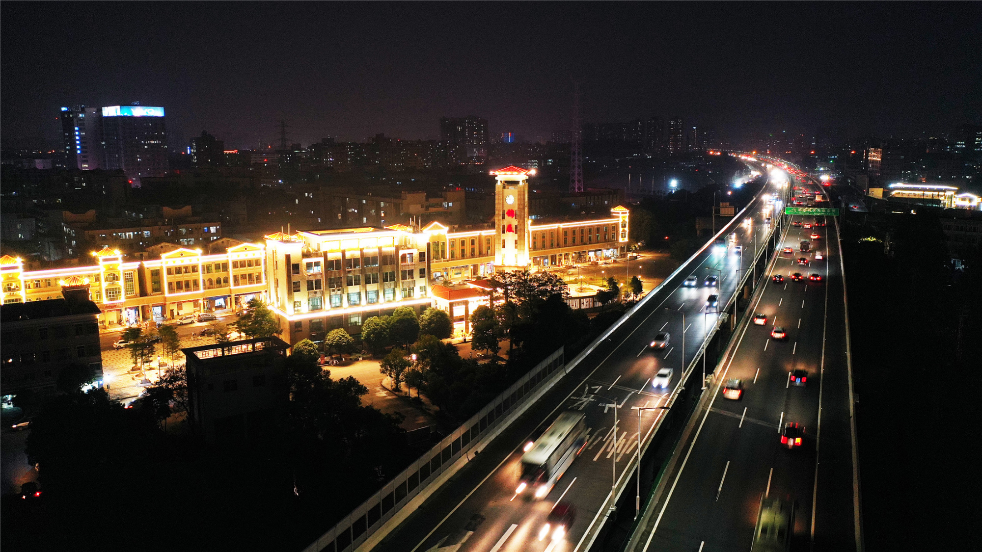 东莞长安,广深港澳科技创新走廊新添迷人夜景