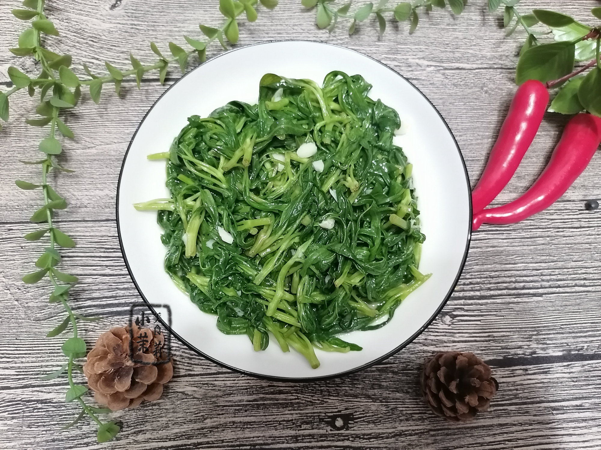 它是天然的"清肠草",很多人不知道,常吃它,清理肠道排出宿便