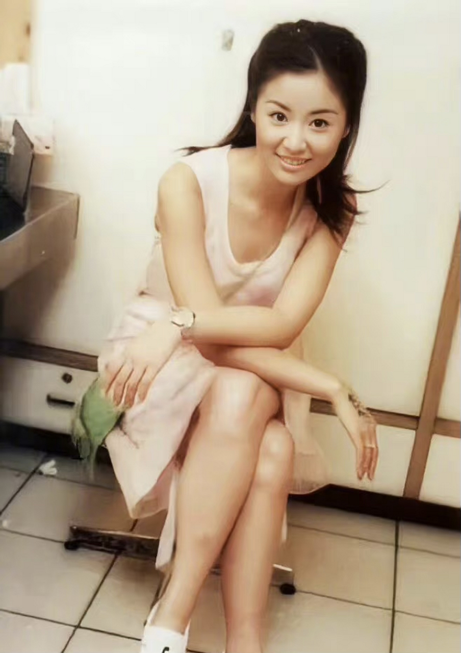 早期的林心如也是甜妹一枚