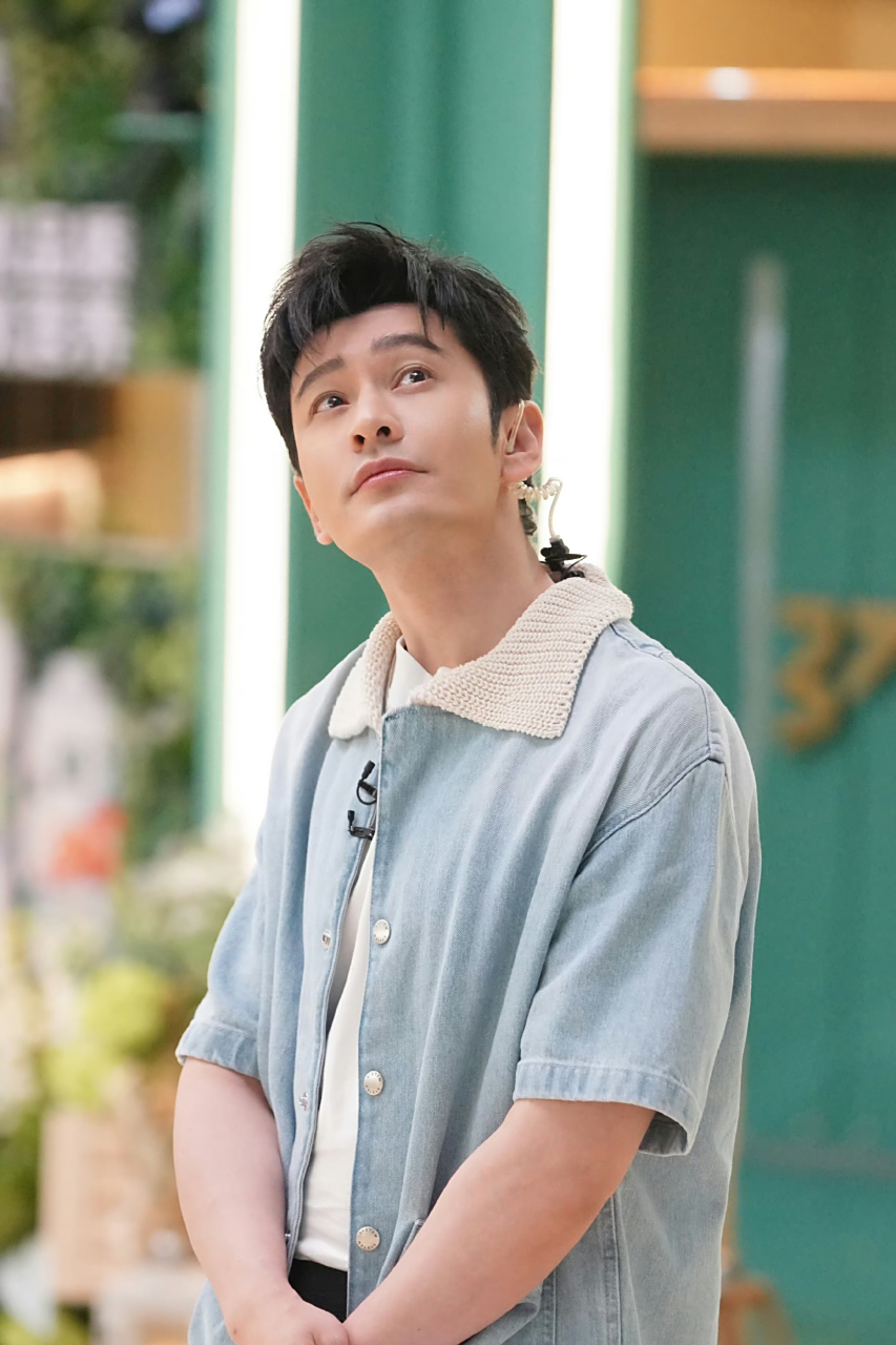 《云之羽》紧急撤档是因为配角储子竣,据说是qj未成年少女,直接在片场