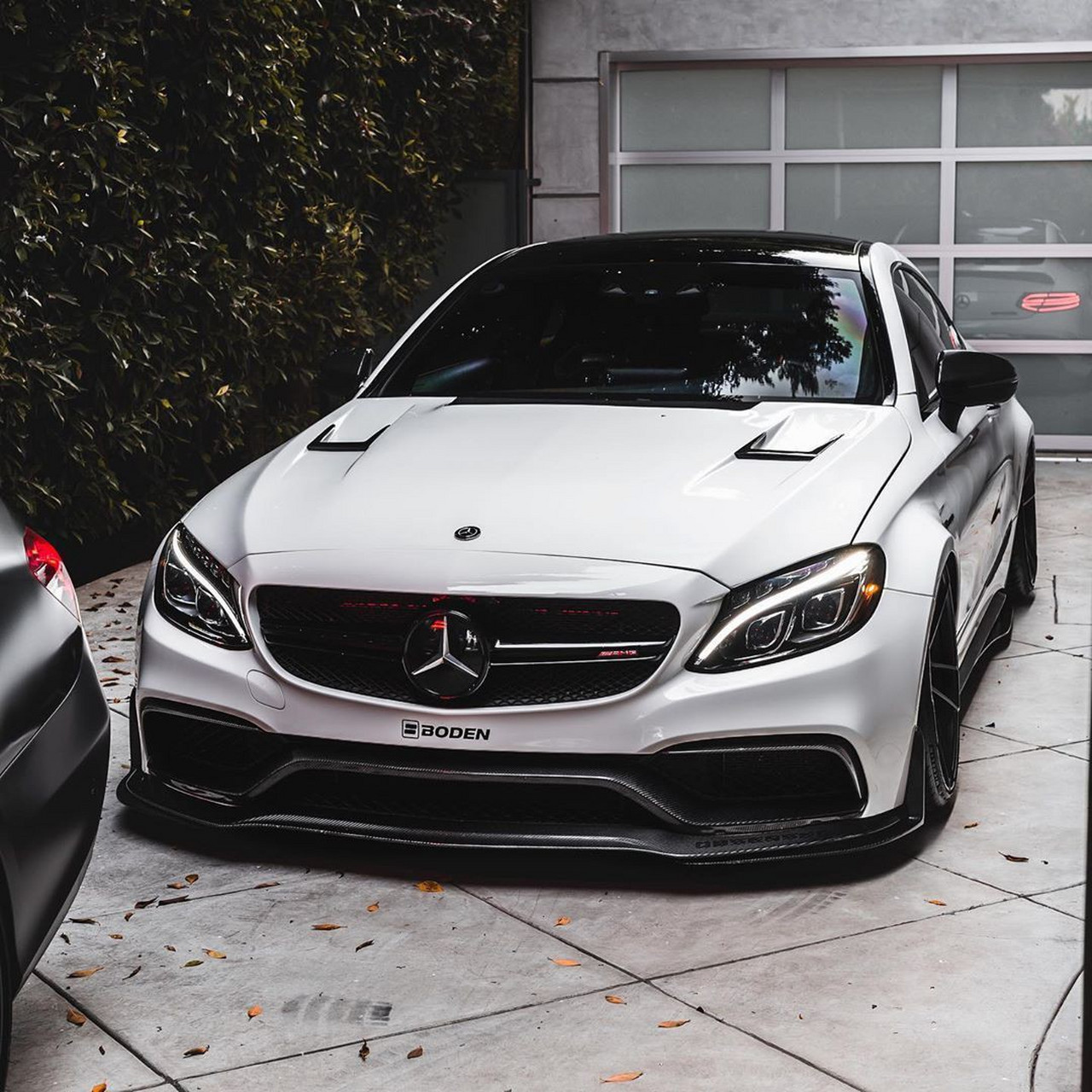 奔驰c63s,百万级别最美的轿跑车 4.