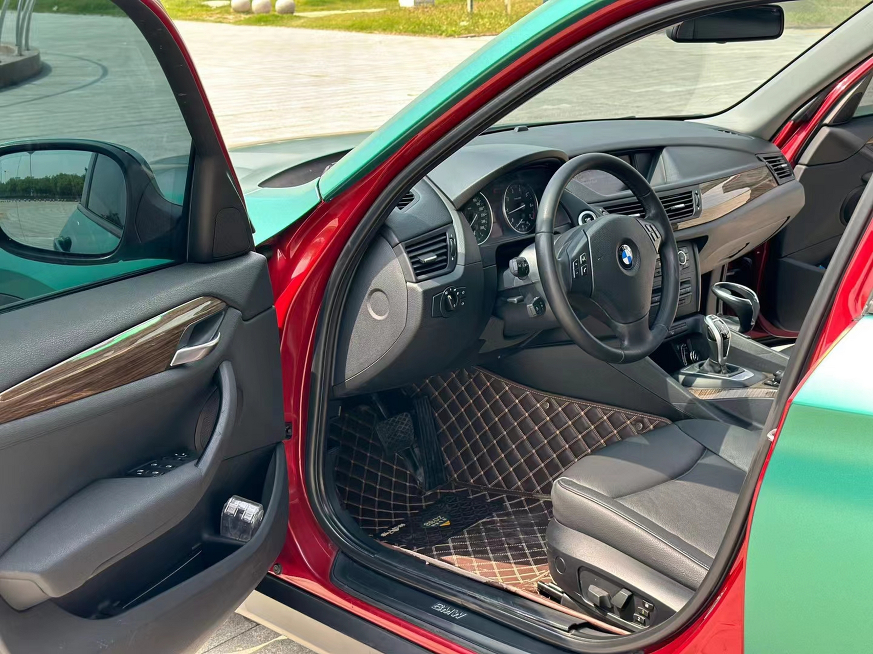 到店12年上牌宝马x1  2.