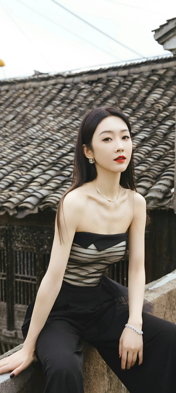 美女宣璐高冷范写真