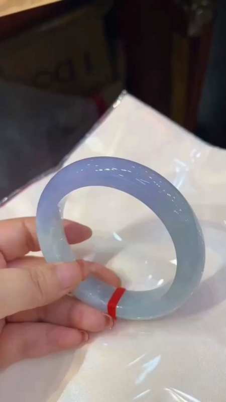 红橙黄绿青蓝紫,红紫翡翠手镯-度小视