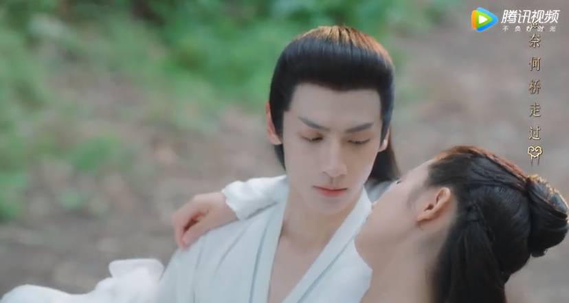 上官透公主抱女主,罗云熙臂力真的好,可以改口叫上官夫人了?