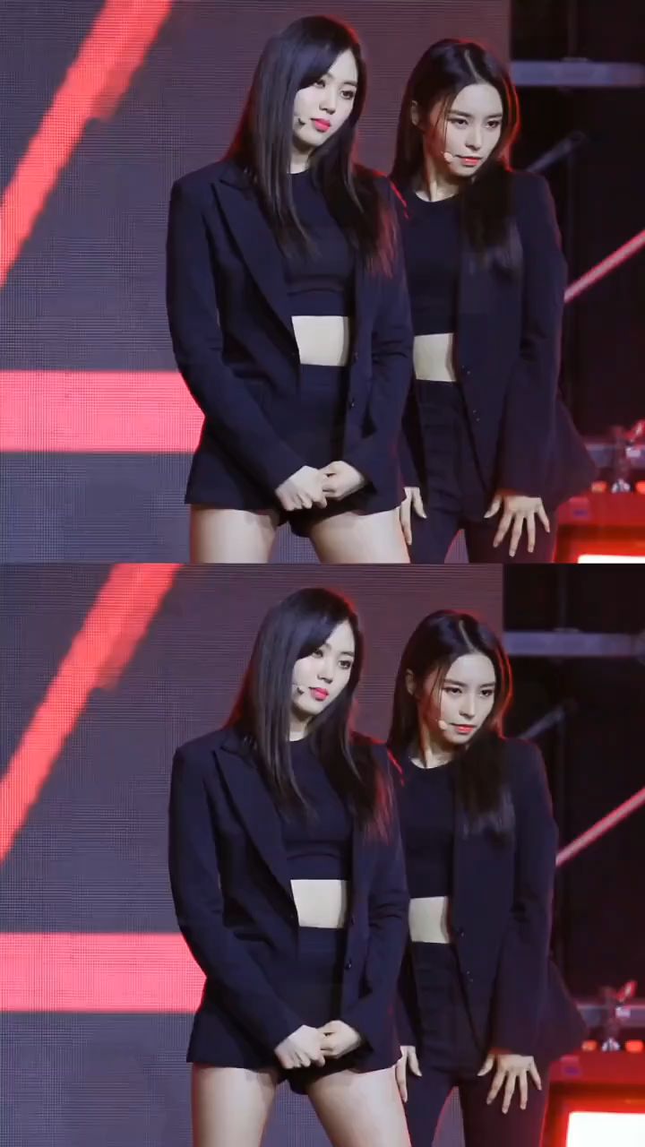 韩国女团,黑色西装,帅气十足-度小视