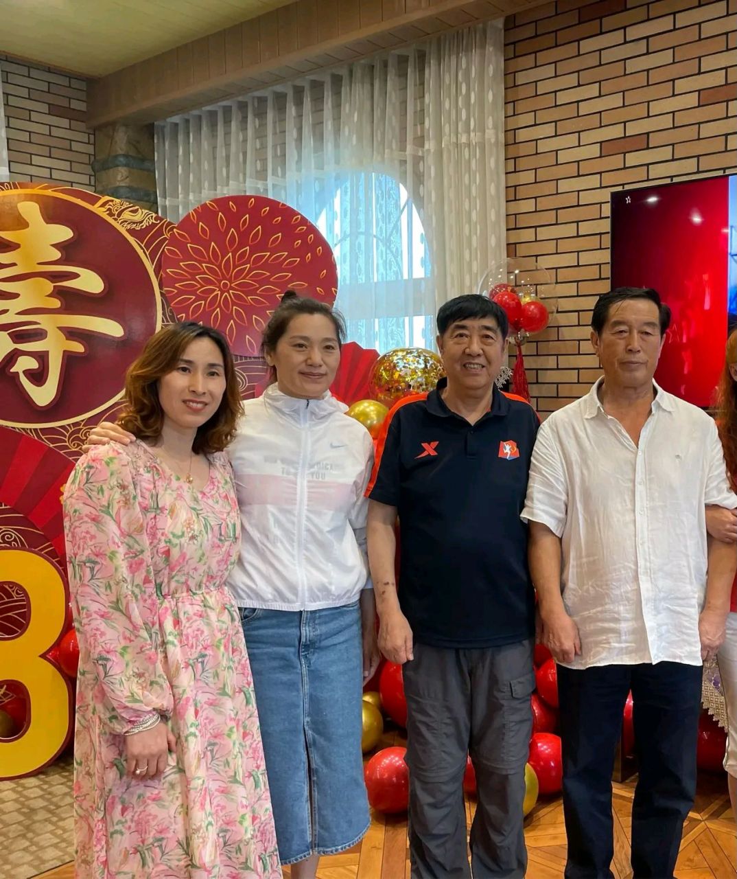 马俊仁教练80岁了,依然神采奕奕.