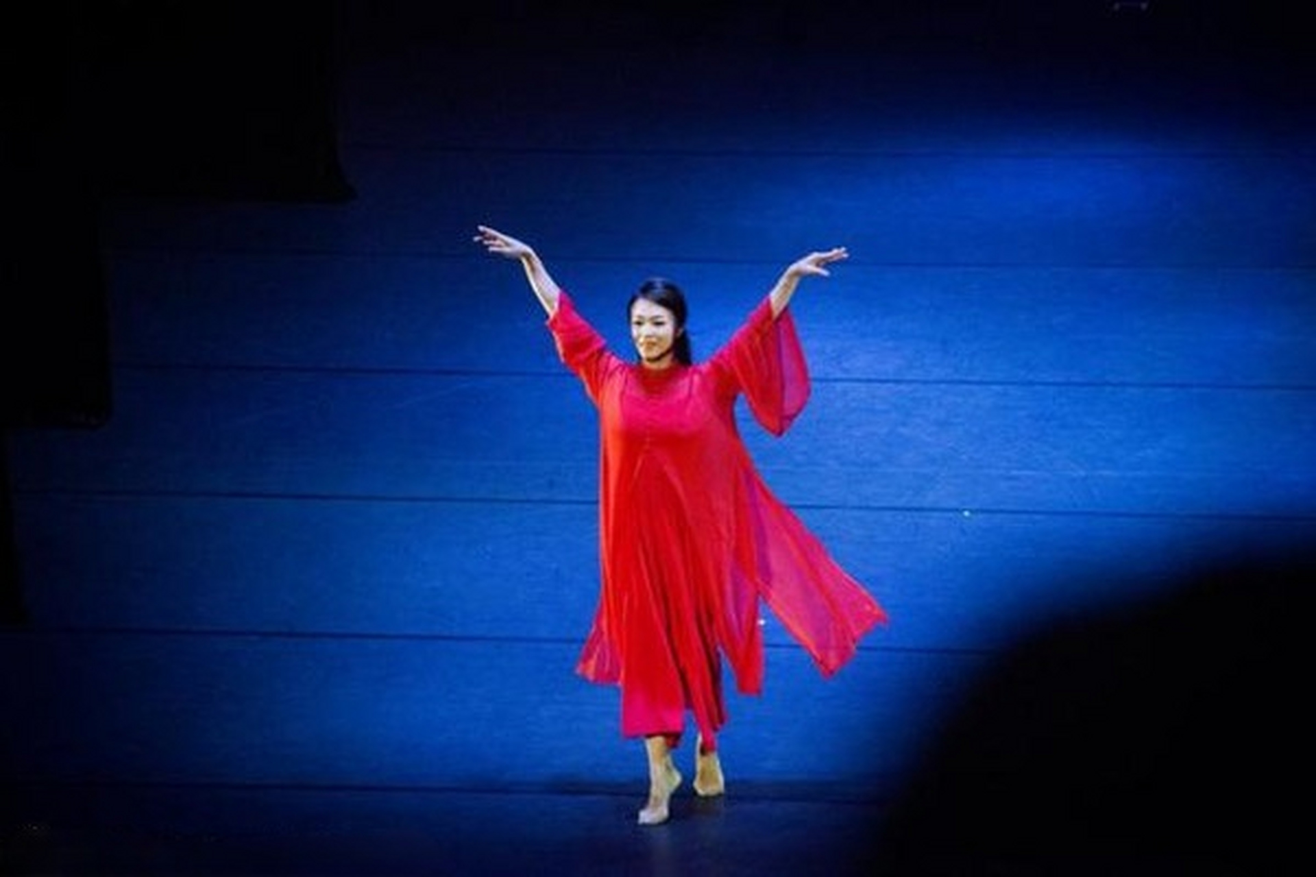 中国现代舞领军人物,舞蹈家金星.自信的底气