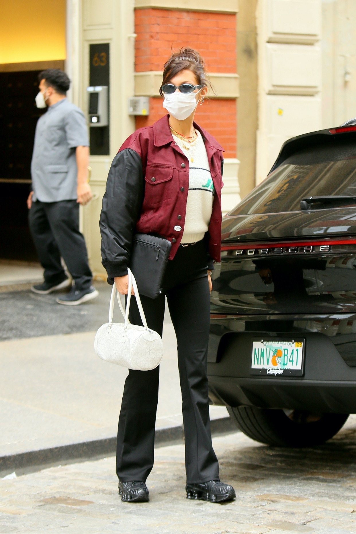 身材太完美了!贝拉·哈迪德(bellahadid)纽约新街拍