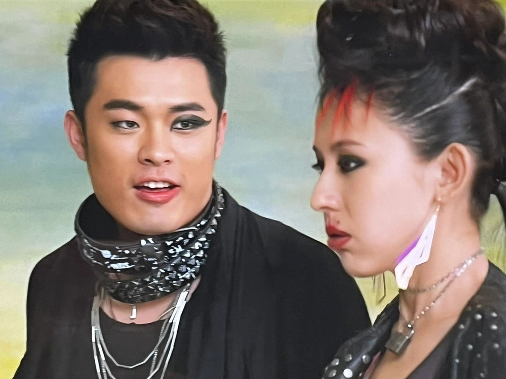 陈赫和热依扎这拍的啥剧啊!造型好雷人!