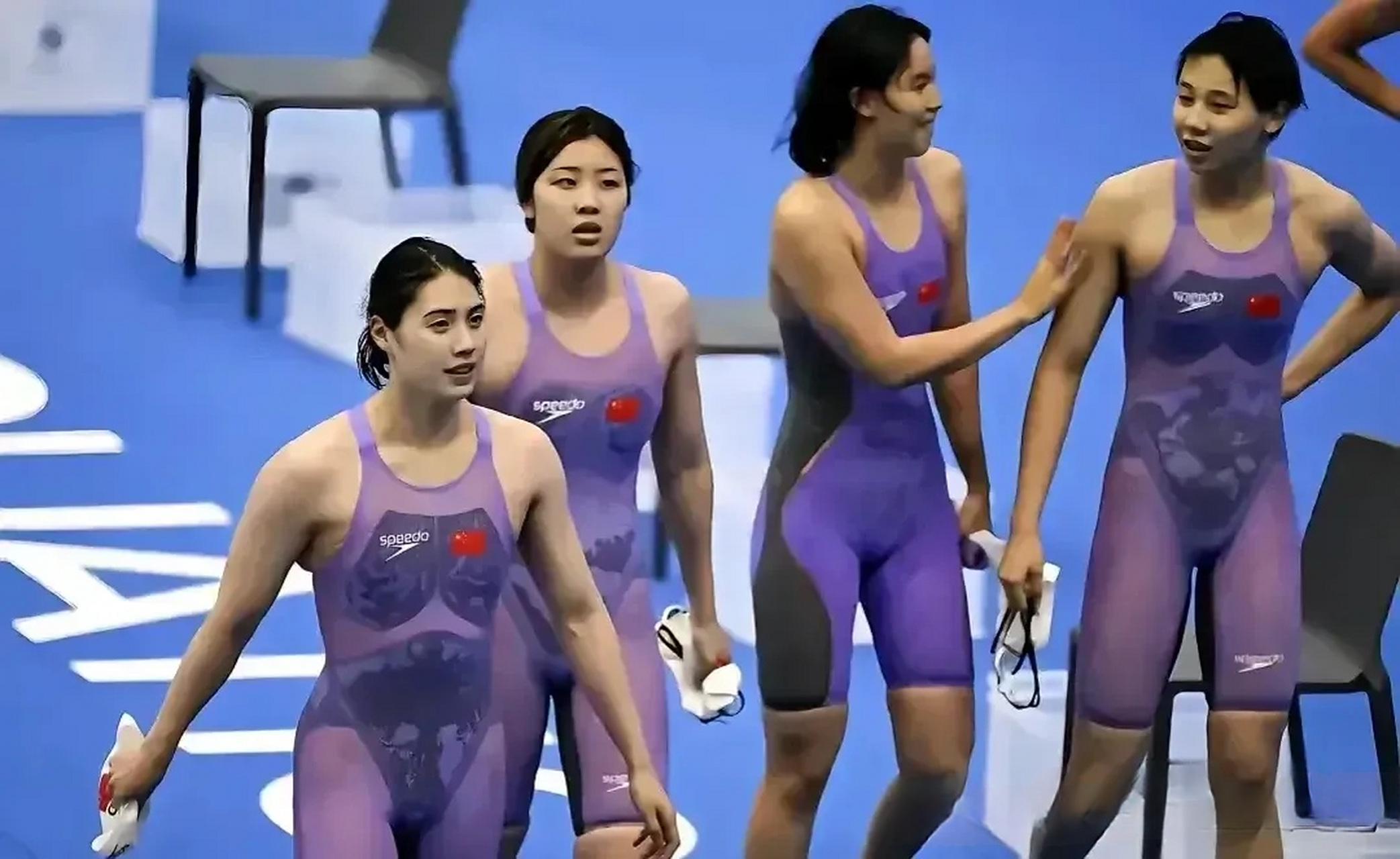 今年中国游泳队的泳衣,欣赏一下!