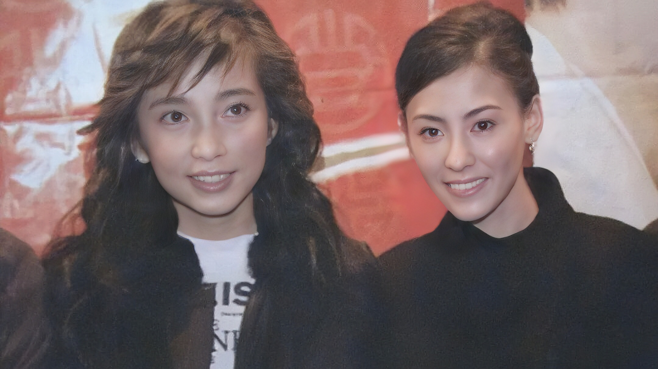 这是李冰冰和张柏芝的合照,李冰冰这土气的审美张柏芝更优越的扮相