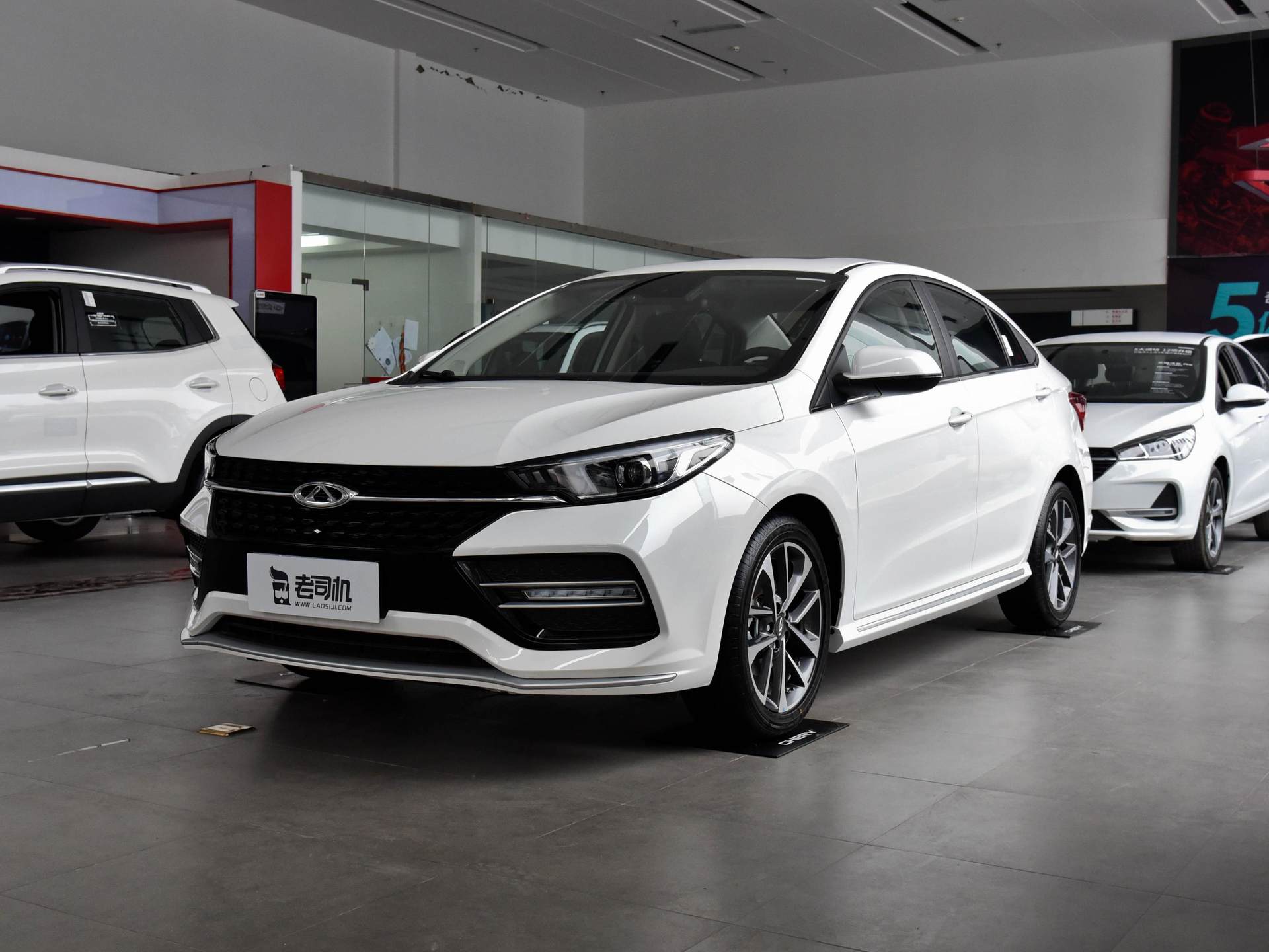 实拍艾瑞泽gx,搭1.5t发动机,8万到手既省心又省力!