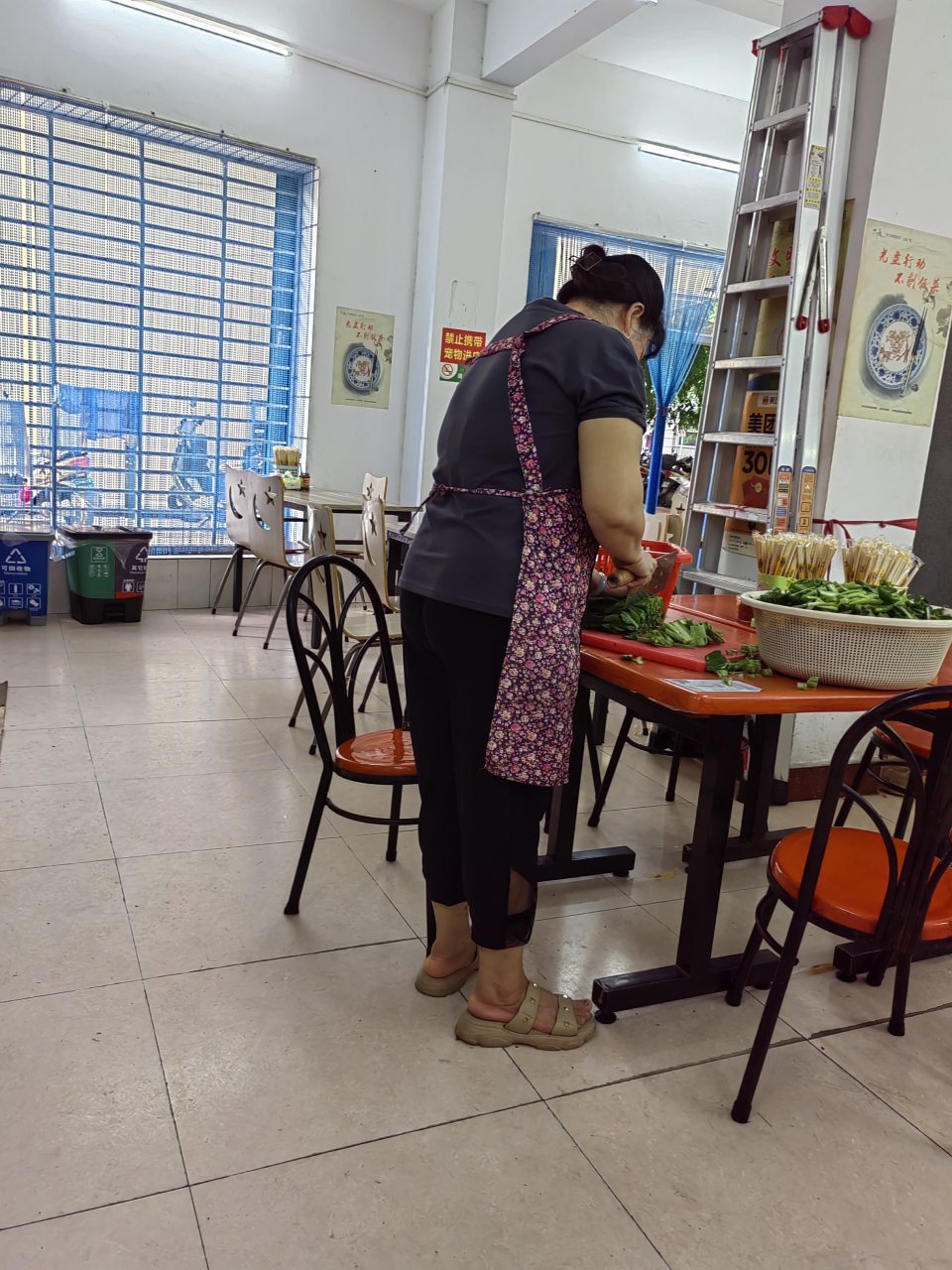 餐馆的老板都是黑心94的吗?跟大家说说我家附近的这家陵水酸粉店吧!