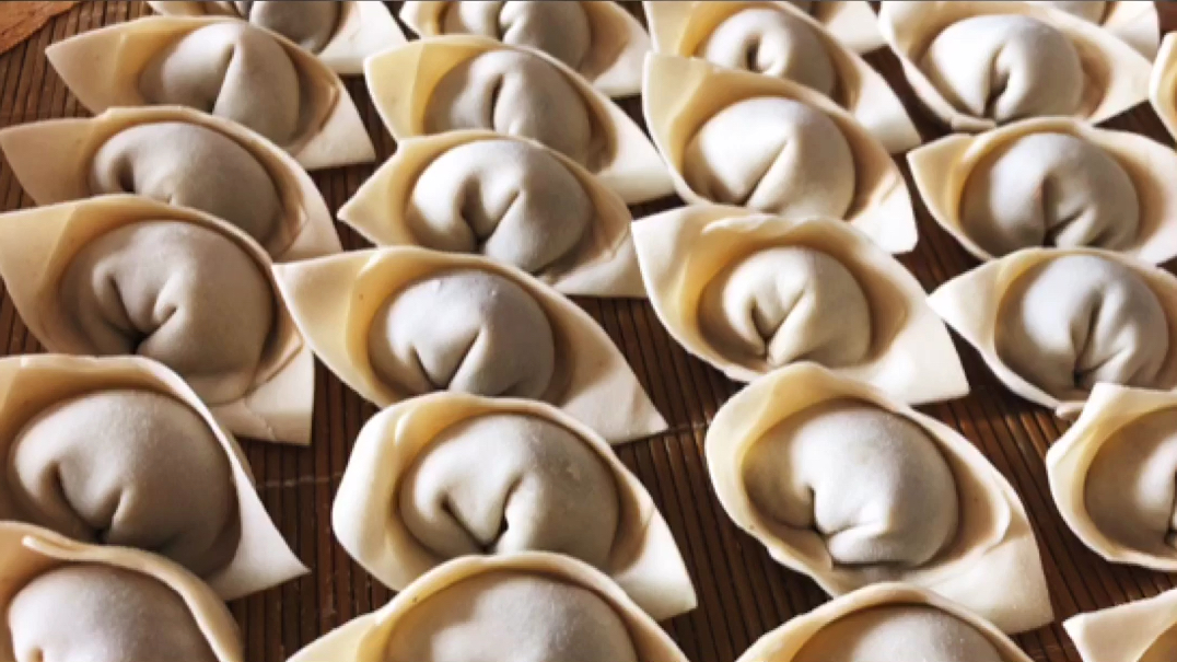 教你做“鸡肉馅饺子”鲜香扑鼻,香而不腻