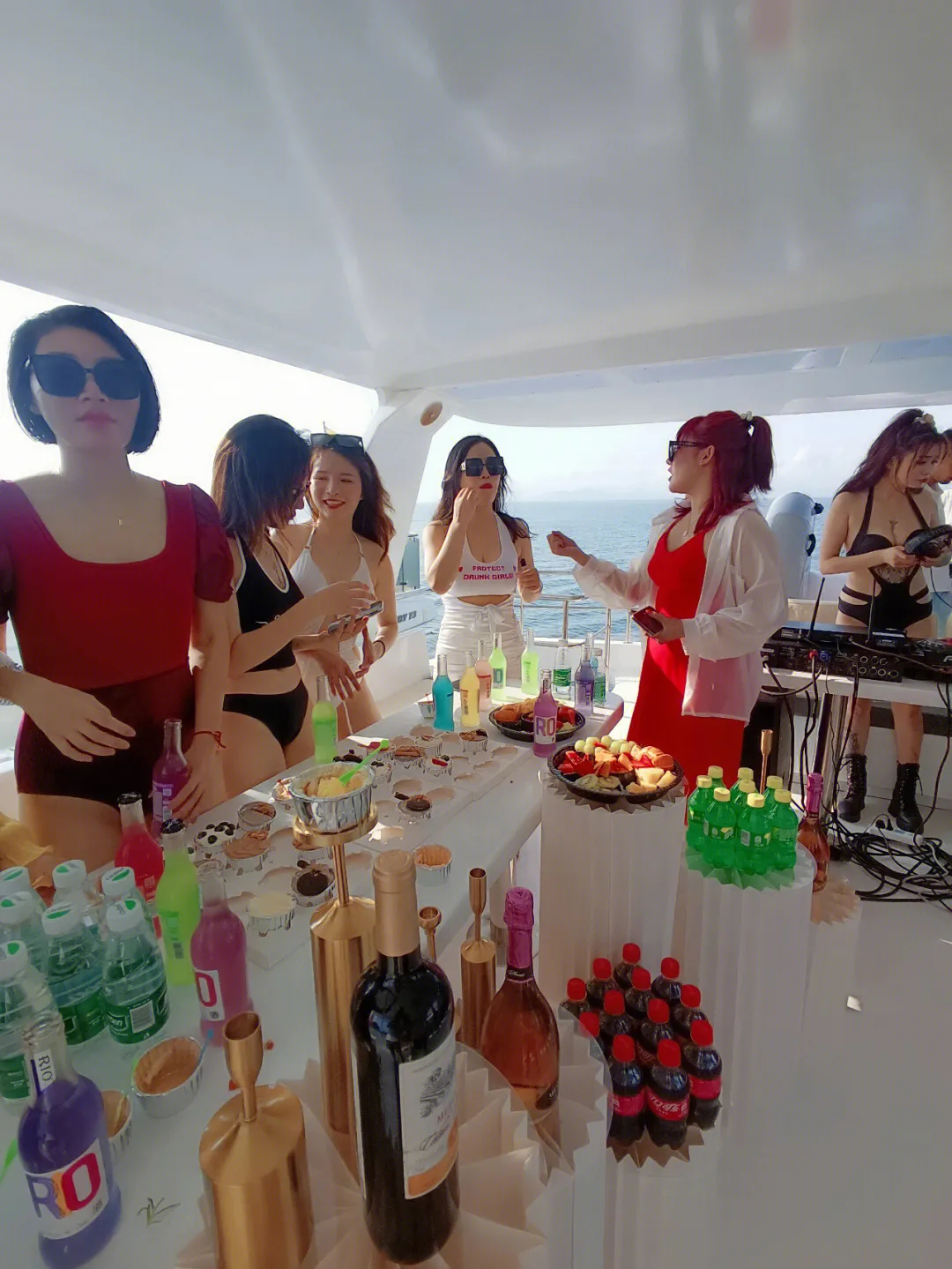 私人伴游:大学生走向深渊的危险一步