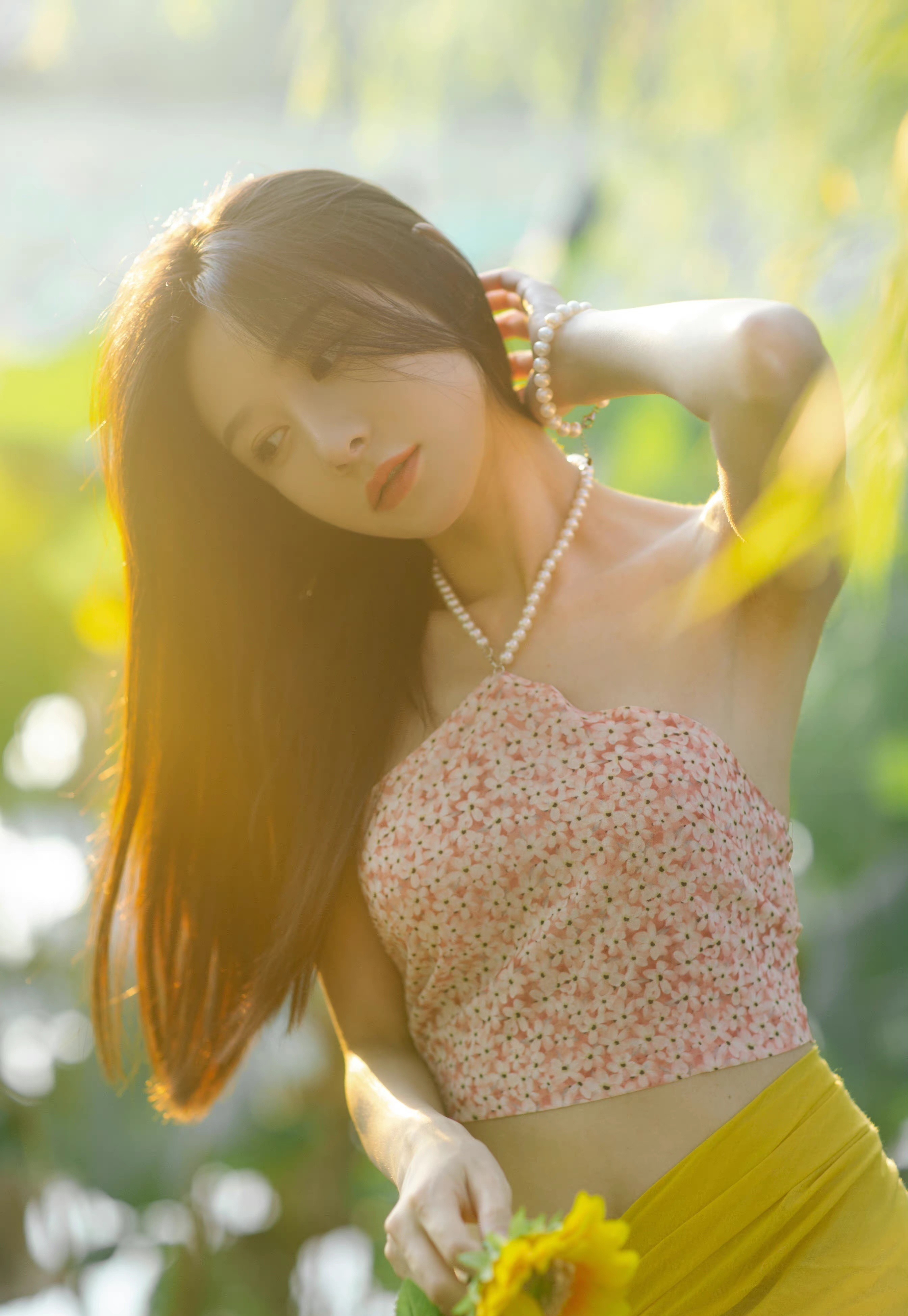 午后的少女|长发飘飘,如花似玉