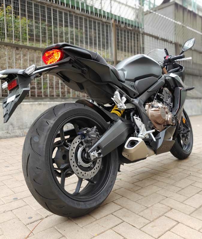 本田跑车 cbr 650r