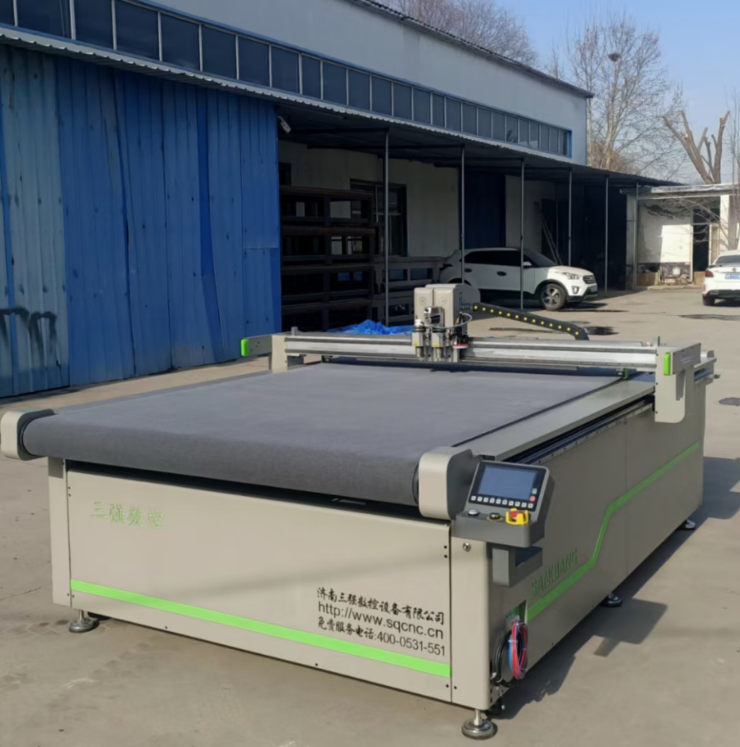 智能裁切机,滚动式台面,纯伺服正品,高配高速高精度