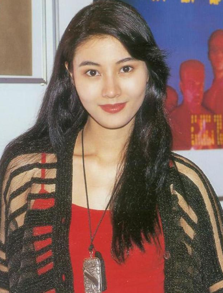 李嘉欣被命运惩罚了,33年过去了,庄月明和宝咏琴可以安心离开了