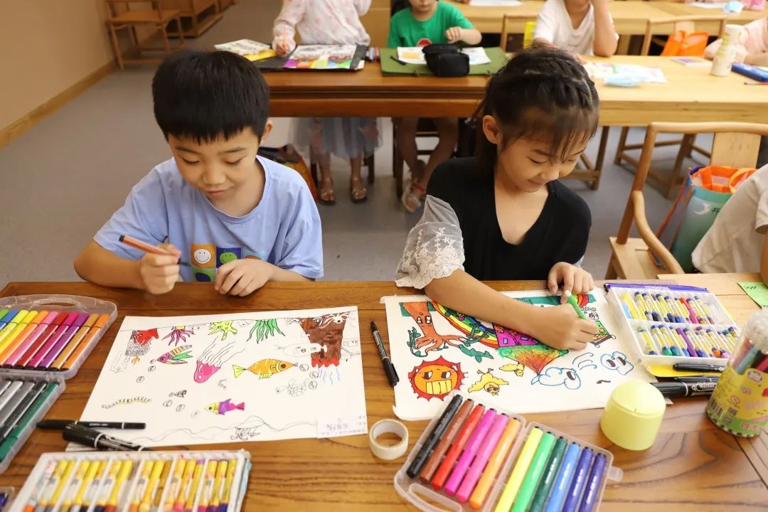 开封市文化馆暑期少儿系列活动:彩笔绘美景少儿绘画比赛成功举办