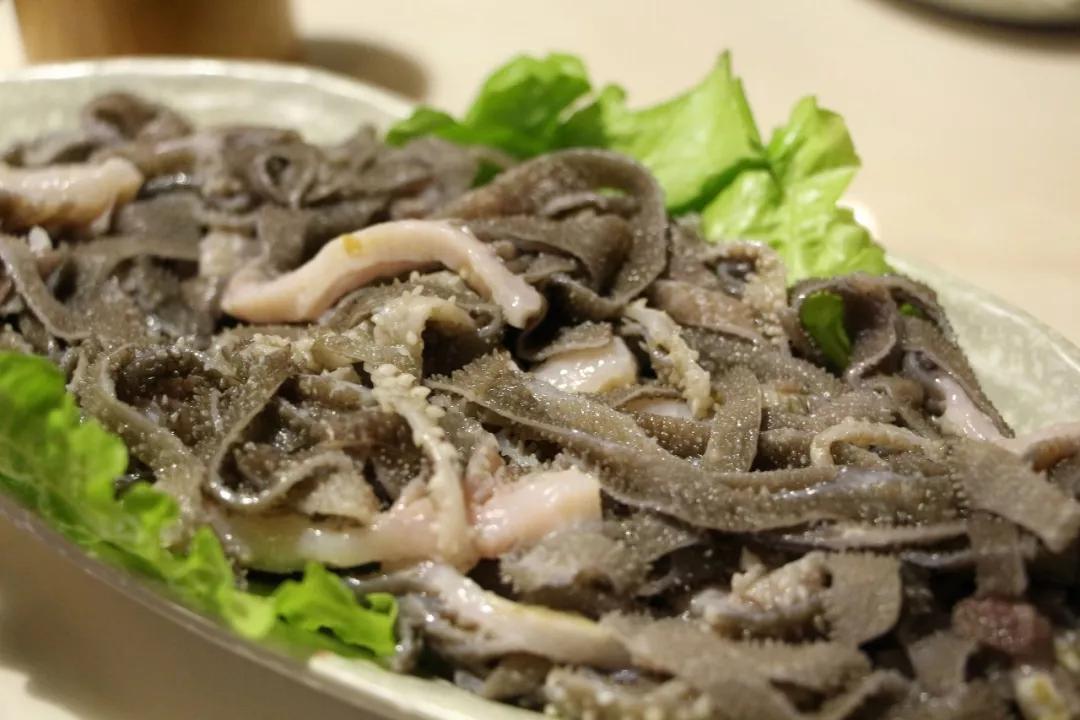 牛百叶黑色和白色有什么不同