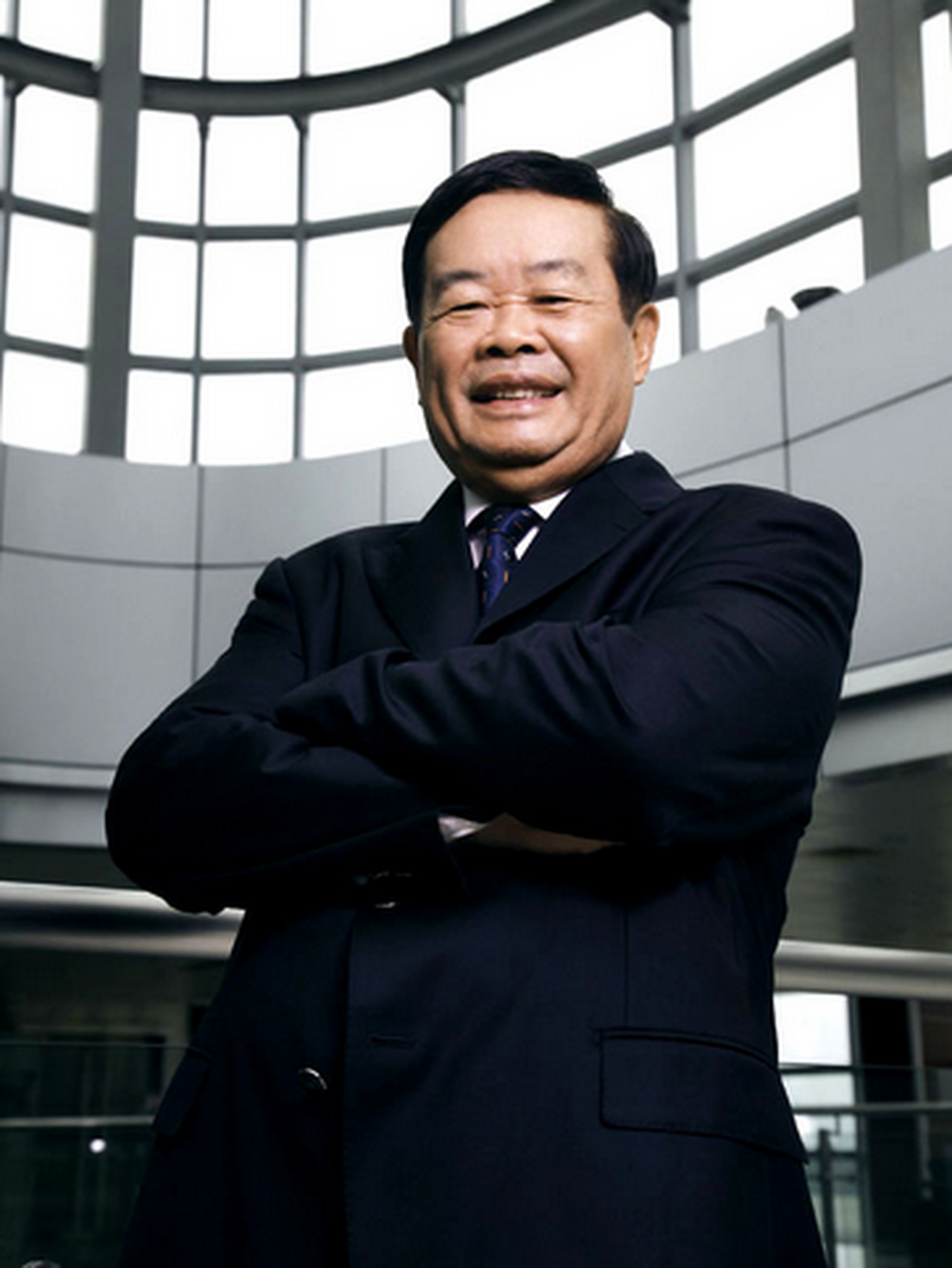 曹德旺写信给妻子说"我爱上了别人,我们离婚吧,你有什么要求尽管提,我