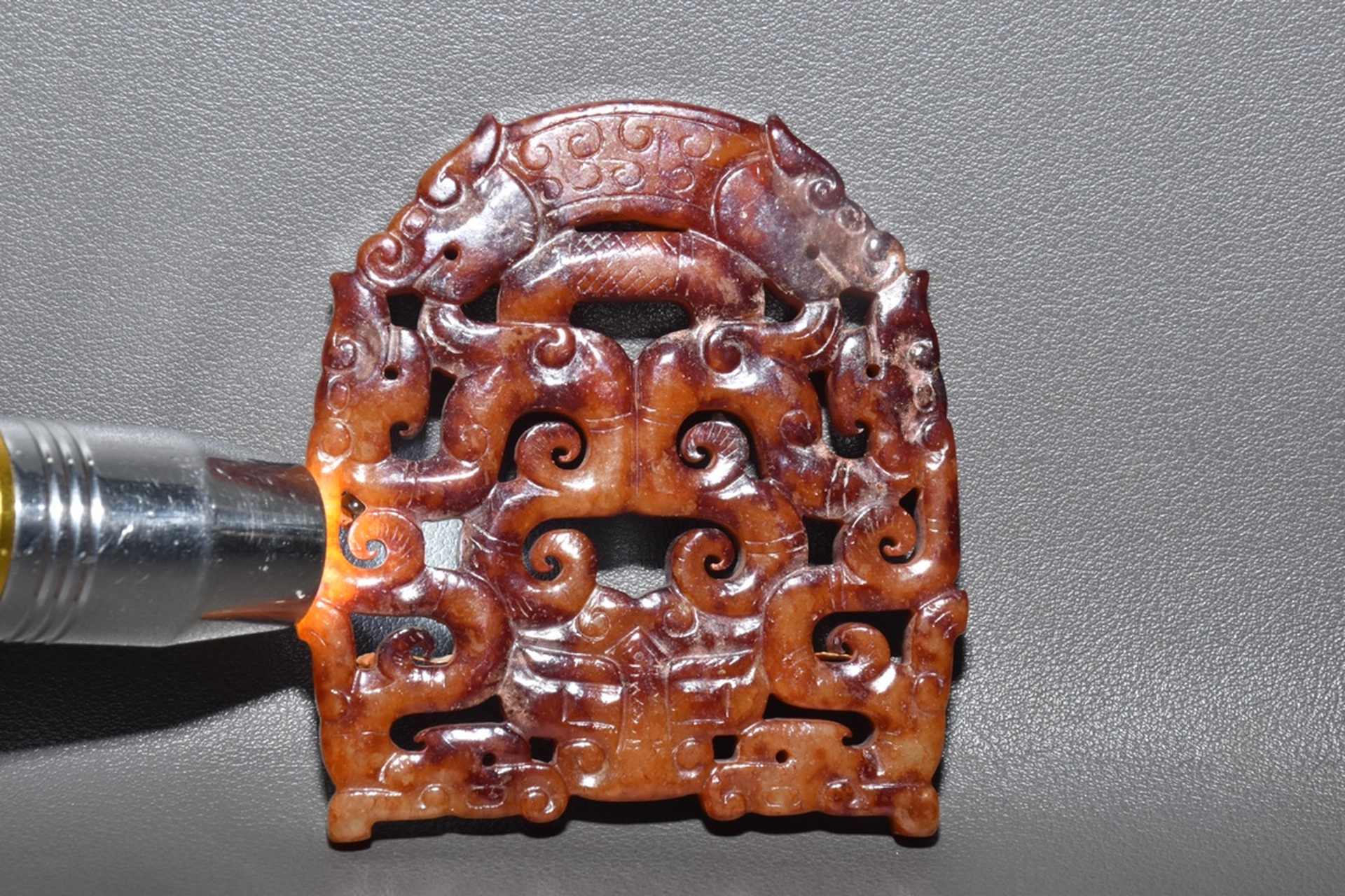 汉代和田玉币,手工雕刻,包浆细腻,值得收藏,重量90克