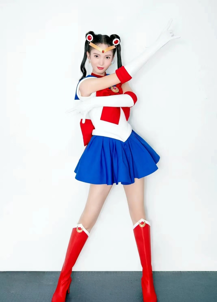 金晨cos美少女战士,还行,没有毁童年