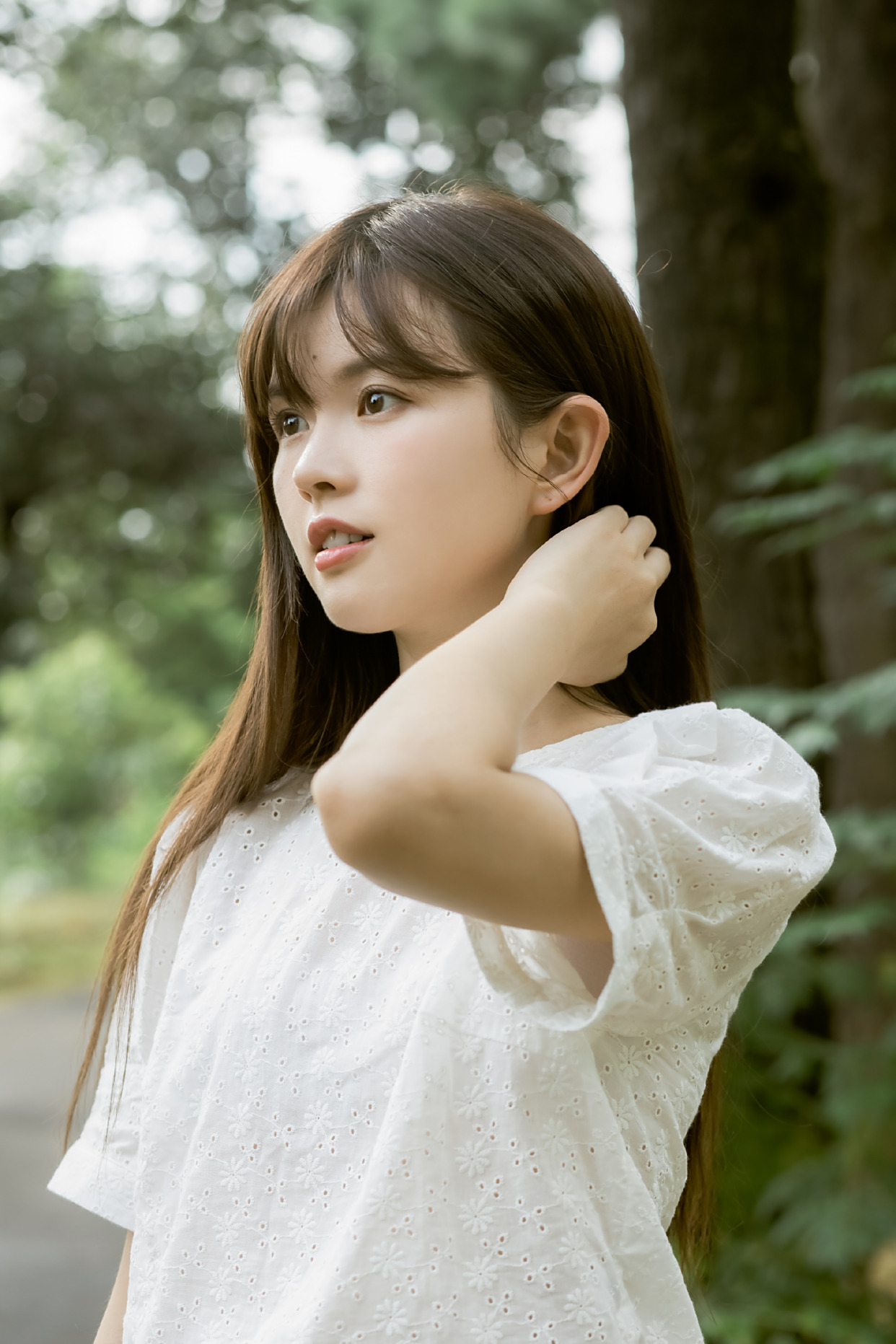 "美少女"钟恩淇:甜美迷人,清纯靓丽