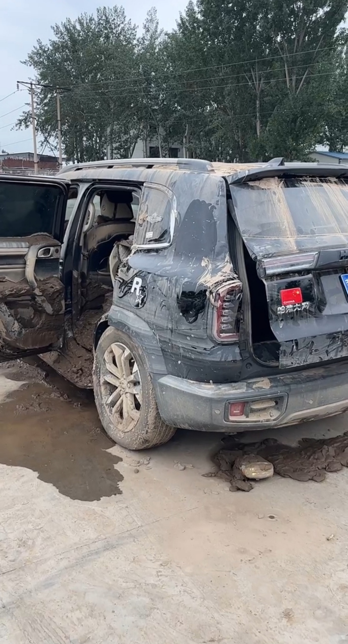 比如这车15万,保险会赔15万吗?还是有折旧啥的?