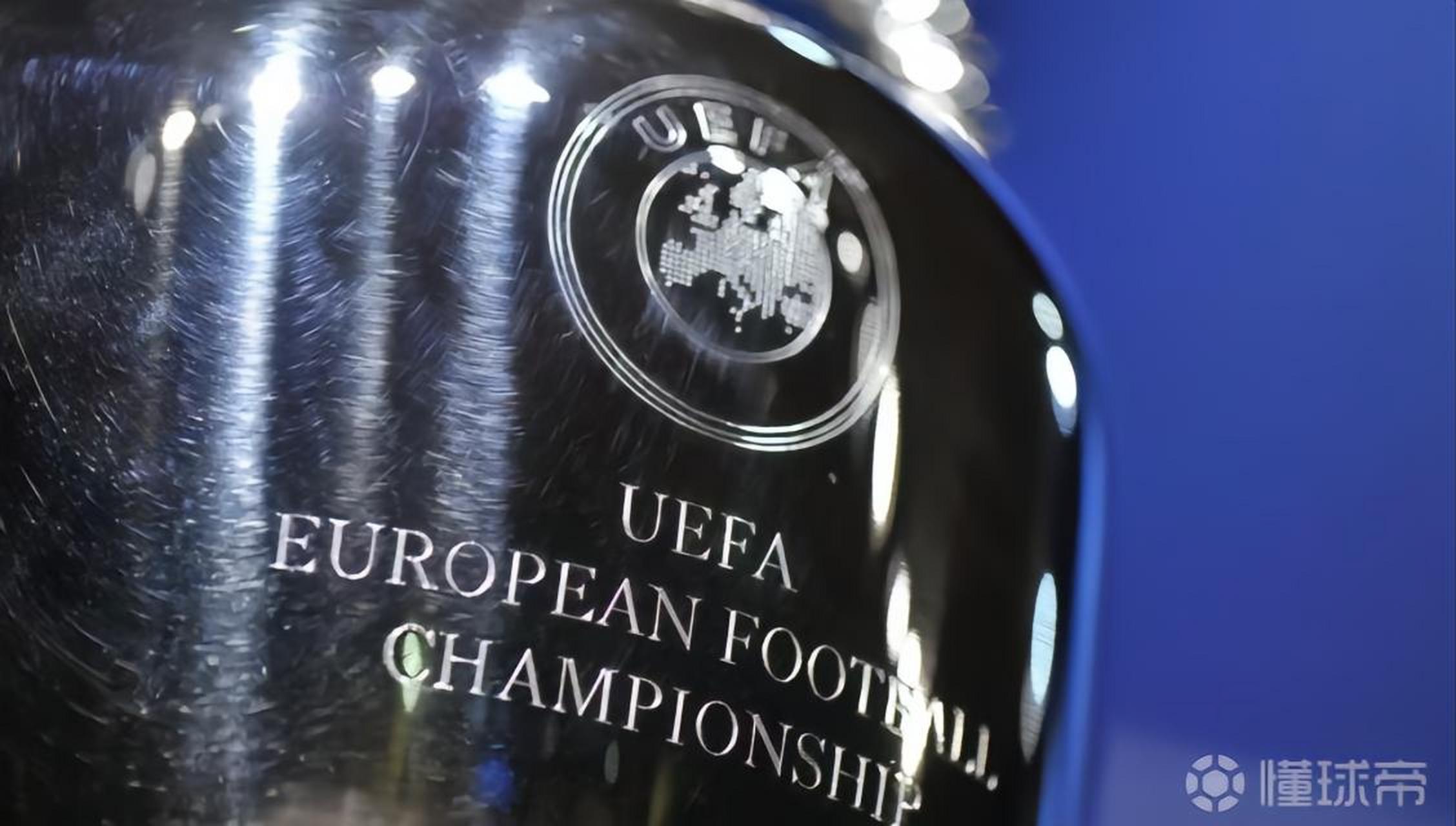 官方:英国及爱尔兰联合申办2028欧洲杯,土耳其同样提交申请  据欧足联
