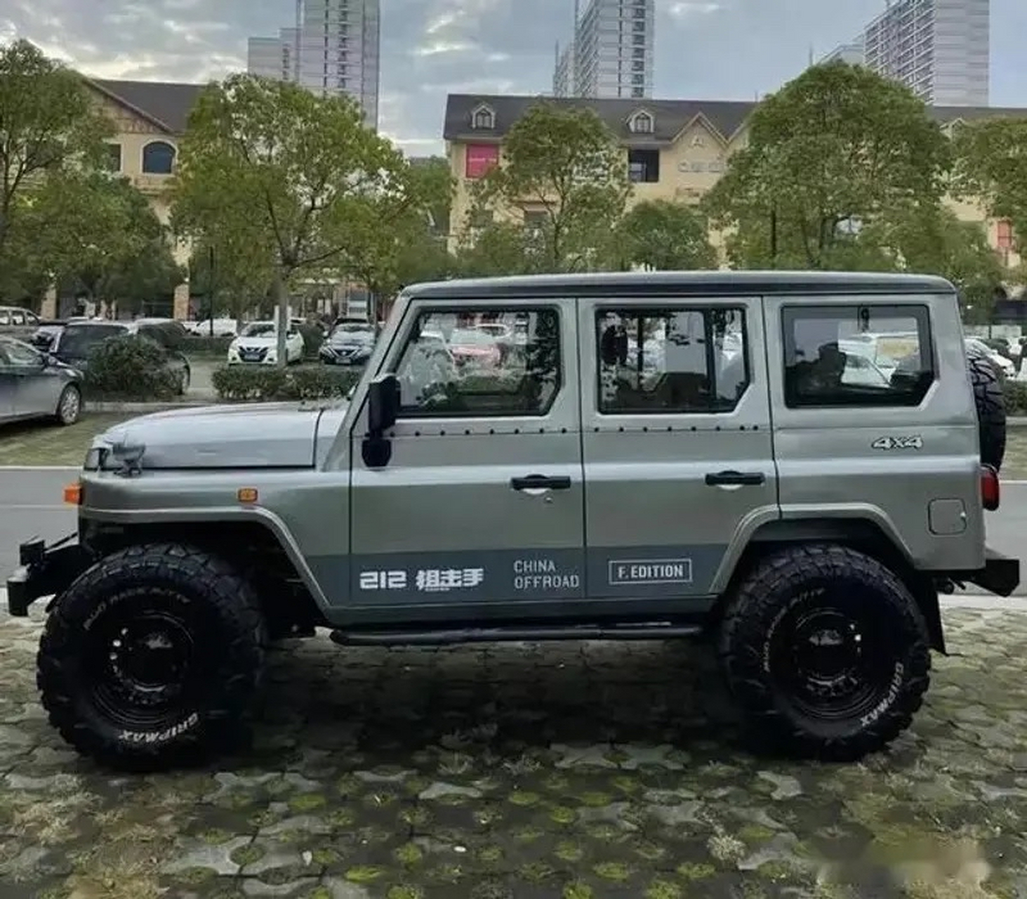 北汽212这车换个发动机会不会成为香饽饽?