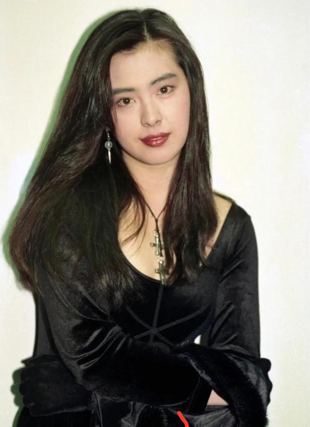 「王祖贤」最美不过王祖贤,当年轰动全亚洲的女神