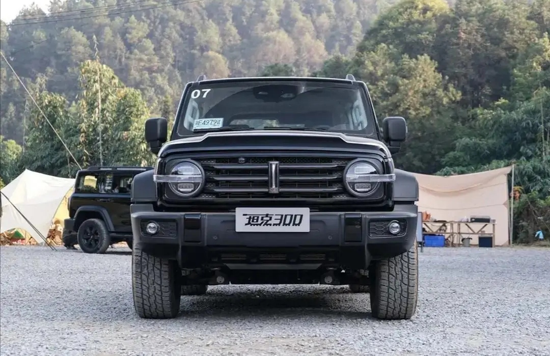 wey官方强势回应,关于坦克300故障问题,锁定证据准备维权